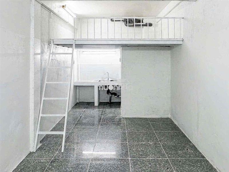 🏡Phòng rộng giá rẻ ngay đường lò lu cạnh fpt, ufm, gtvt, hutech