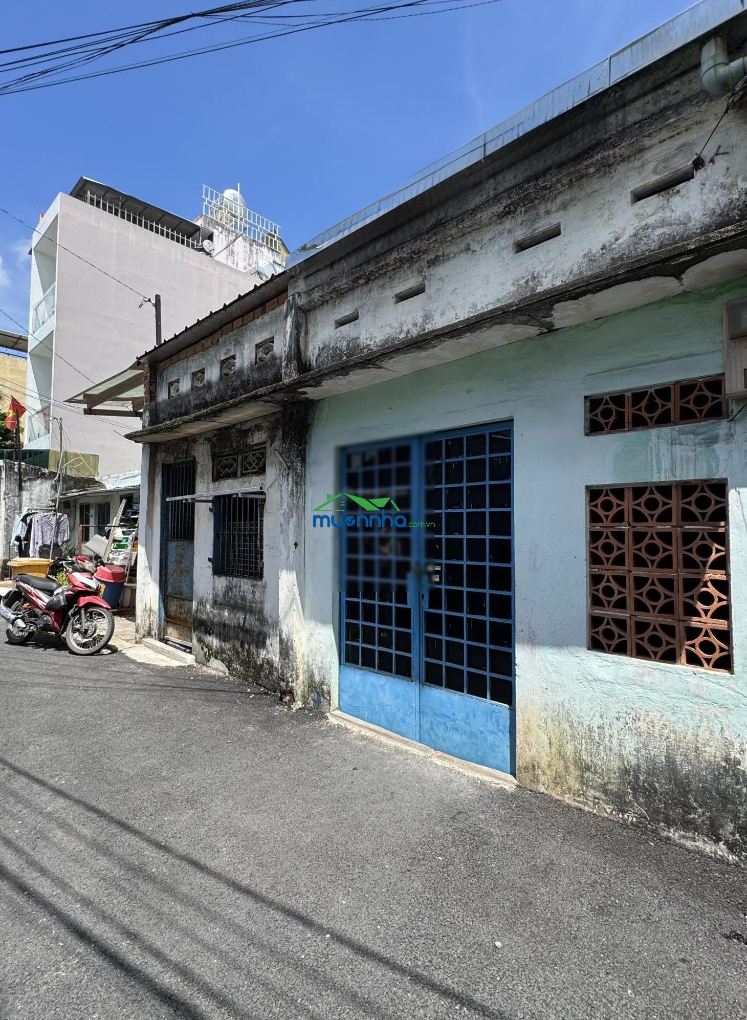 Bán nhà c4 cũ vị trí vàng ngay đh spkt - sát võ văn ngân - giá 4.5 tỷ - 2