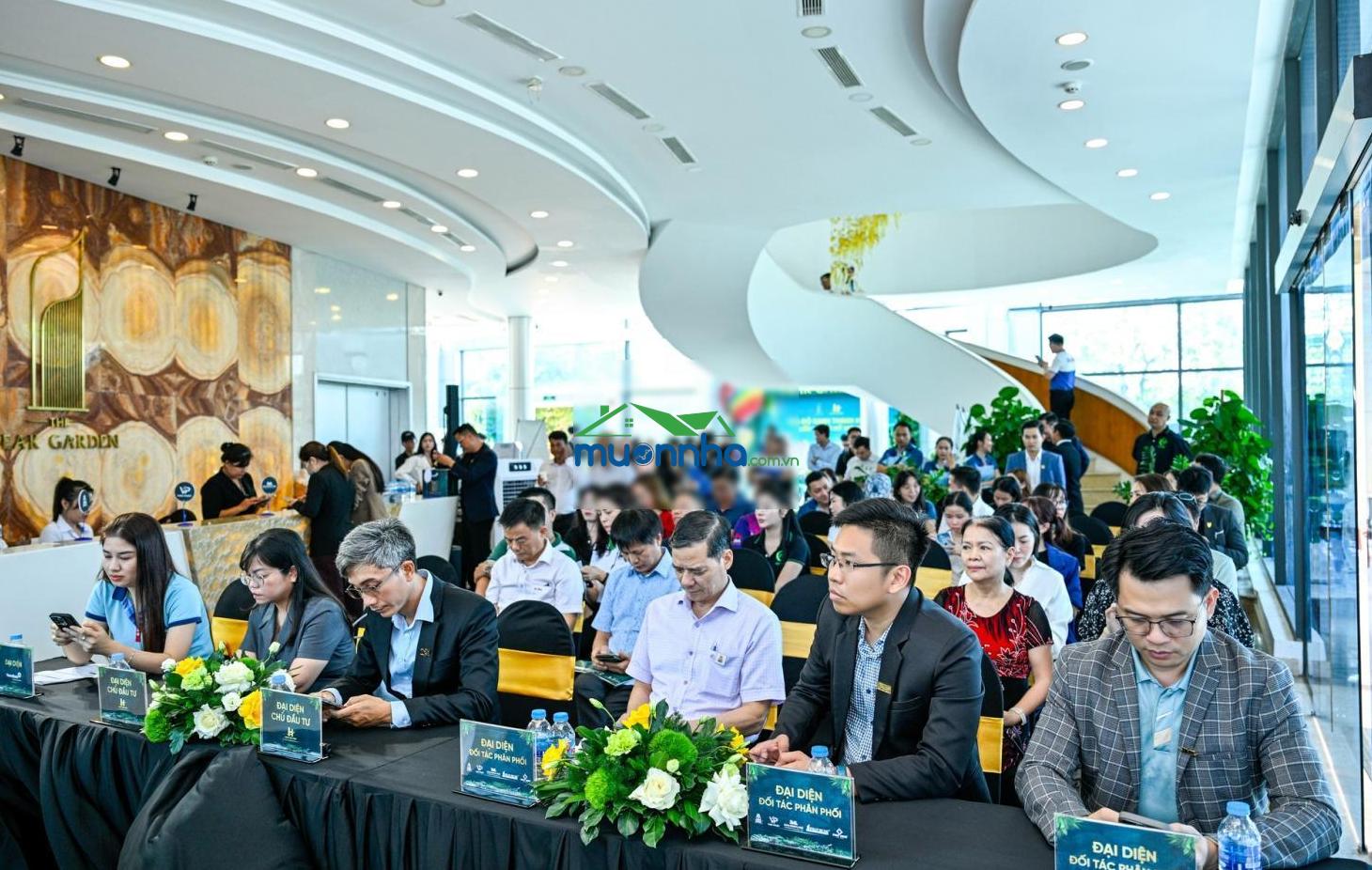 Giỏ hàng mới || 2pn, 3pn, office, cđt mở bán (bàn giao hoàn thiện) || thanh toán 15% kí hđmb