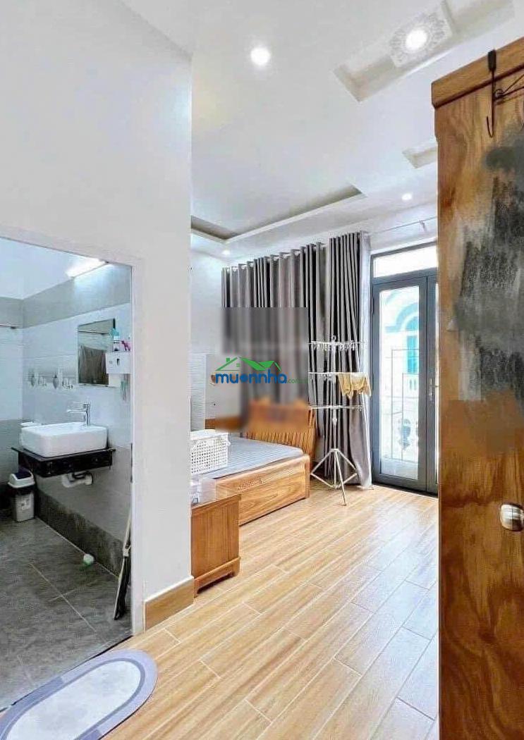 Chính chủ*bán gấp nhà 1 lầu, 6x20 giá 930 triệu, nằm ngay chợ phú lợi, đang cho thuê 25 triệu/tháng