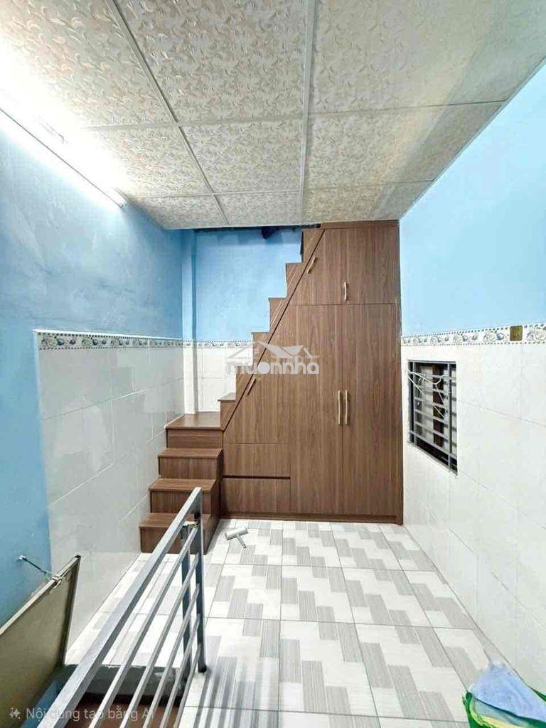 Tôi bán nhà 36 m2, 1 trệt, 2 lầu, 2 pn, tuyệt đẹp. quận 7
