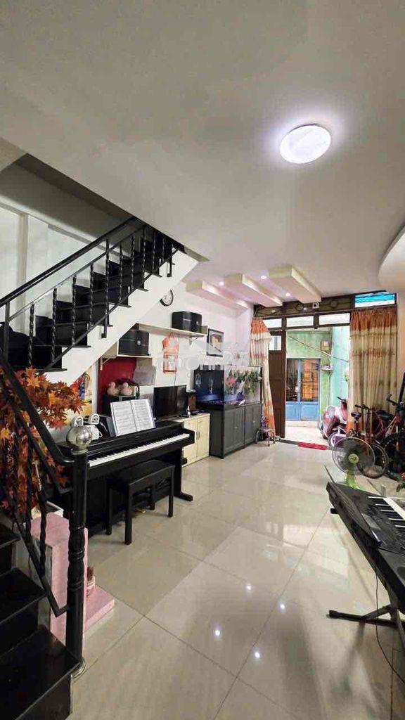 Hẻm 1/ bình thới, p11, q11. dtcn .50m2 . trệt 1 lầu.=>> giá 5.5 tỷ tl