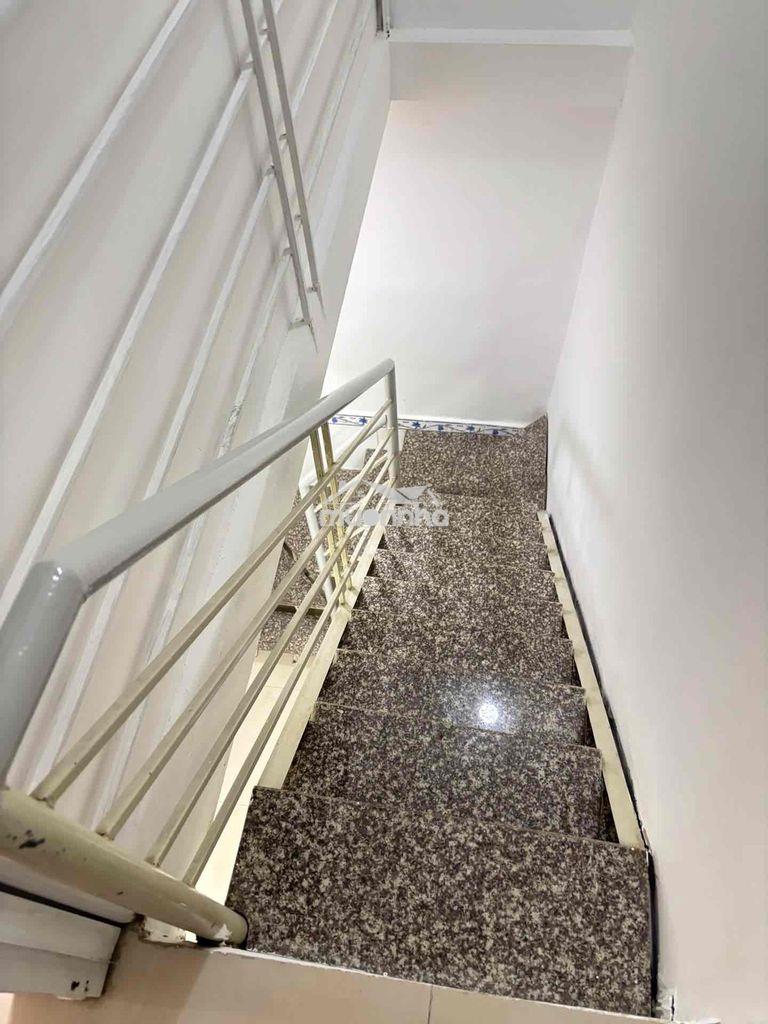 Bán nhà phan văn trị 2 tầng 1pn hẻm thông 2.45 tỷ p.14 - 3