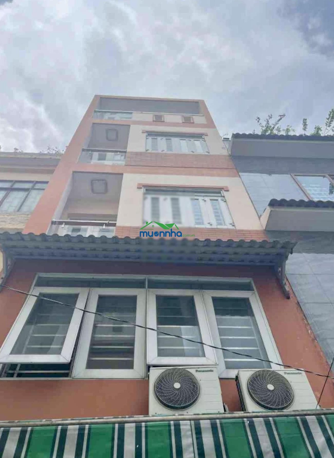 Tân phú ngay cạnh đầm sen -hiếm có khó tìm - nhà 5tầng thang máy -49m2-giá chỉ 8t.ỷ95