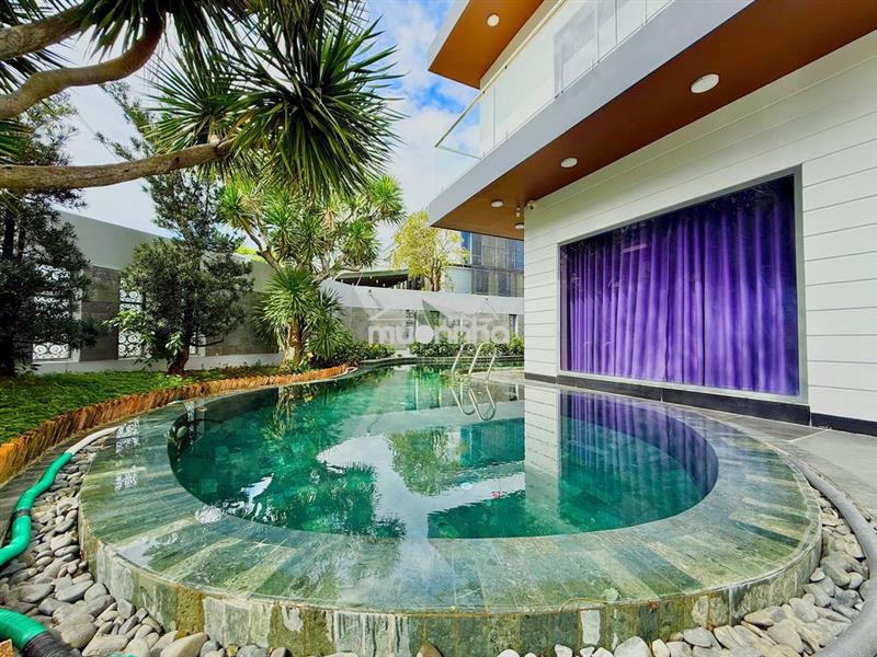 Villa có hồ bơi - 5 phòng ngủ - full nội thất - khu mỹ gia