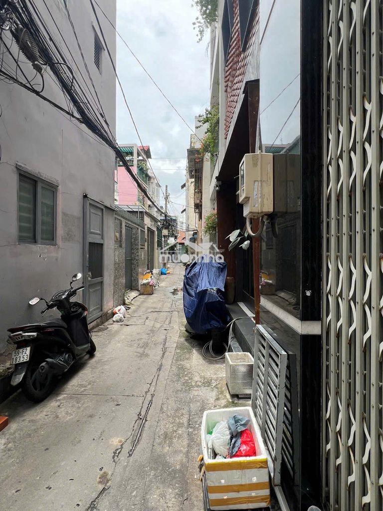 Bán nhà gần mặt tiền hồ hảo hớn, quận 1