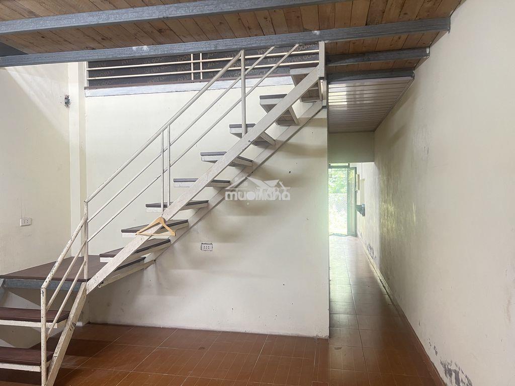 Cho thuê nhà cấp 4 gác lửng gần keangnam - 2