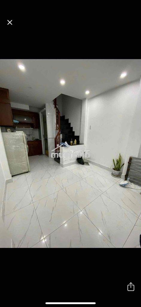 Nhà nguyên căn quận 1 giá siêu rẻ