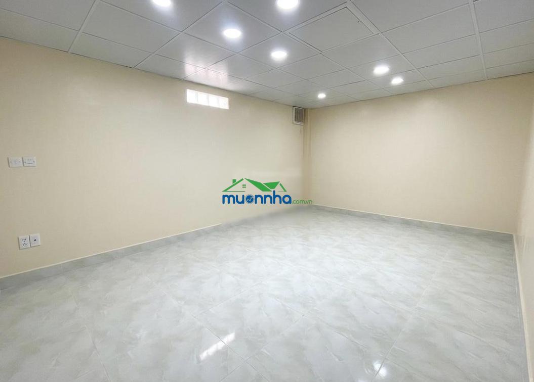 Quá rẻ chỉ 79 tr/m2 - dt: 74m2 ngay emart phan huy ích - ngang khủng 5m - hxh - 3 pn - sát chợ