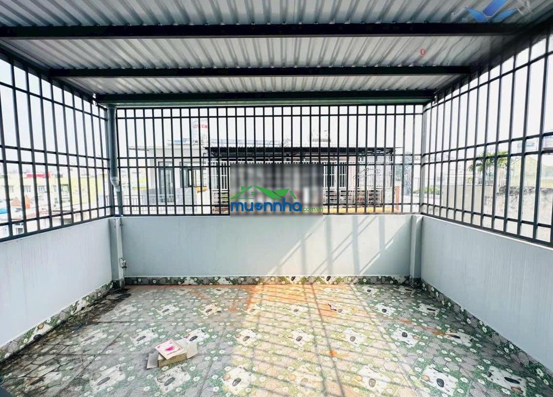 Bán nhà 4.5m x 14m 4 tầng góc 3 mặt tiền rất đẹp đối diện trường học cấp 3 đường lê văn khương - 3
