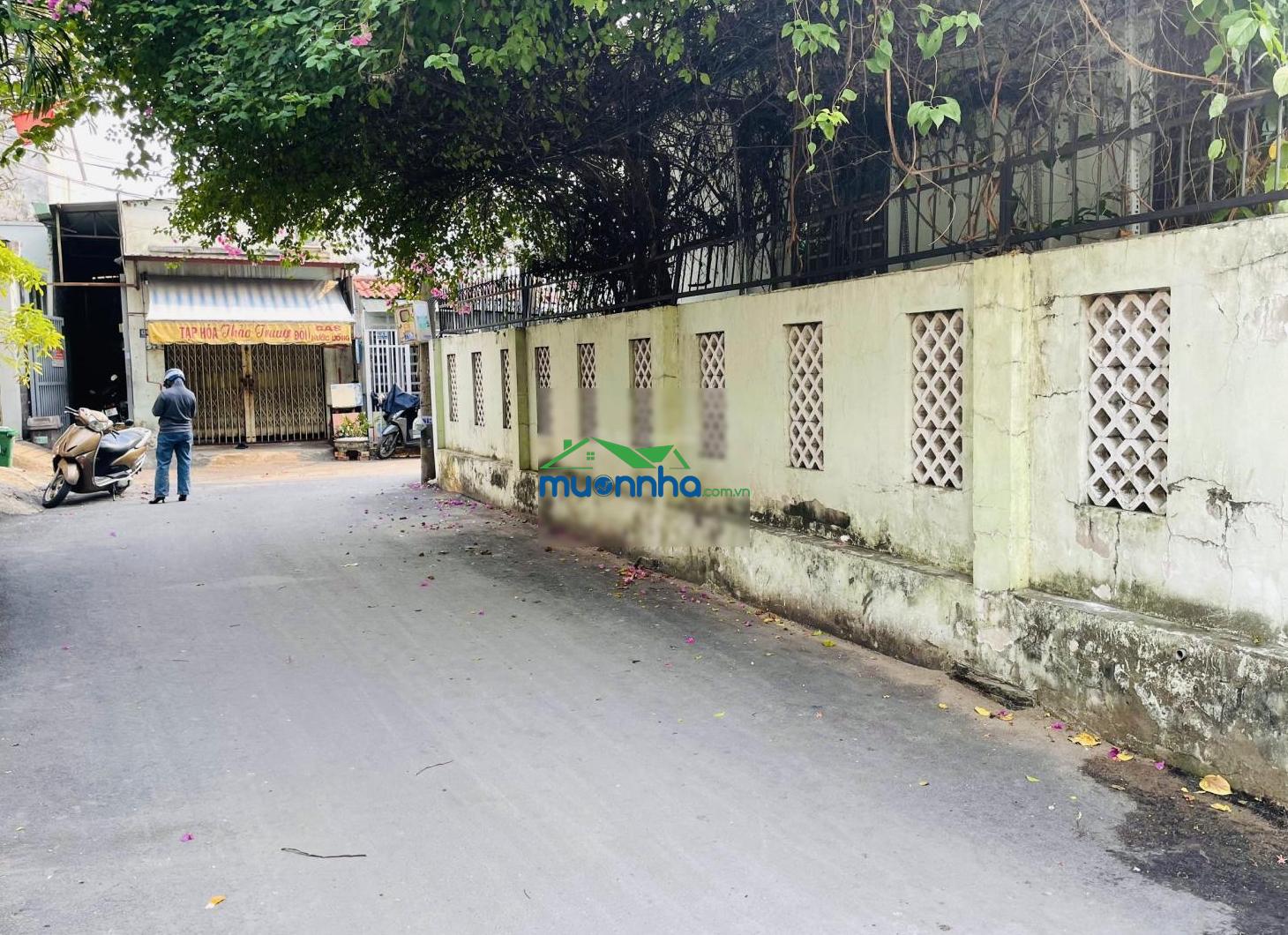 Nhà góc 2 mt - ngộp bank giảm mạnh - ngang 8.9m - gpxd cao tầng cách pvđ vài bước chân - full thổ - 3