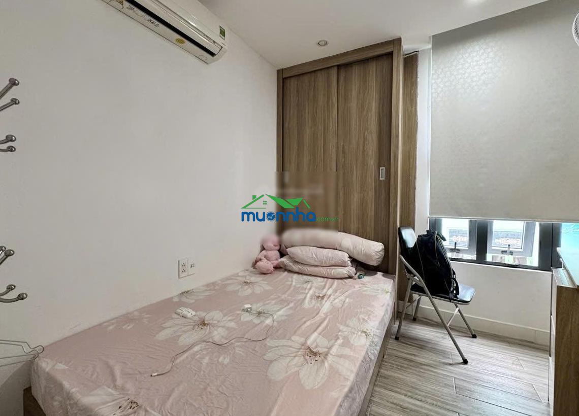 Không lộ giới- không quy hoạch- hẻm ô tô- 4 tầng lầu- sát vách phú nhuận và sân bay- 3,99 tỷ - 4