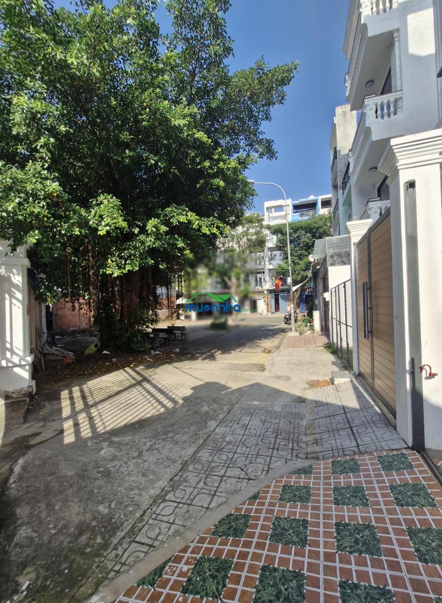 Bán nhà riêng xây kiểu biệt thự khu sài gòn coop, dt đất 215m² - 2 lầu, st. hh 1% - 4