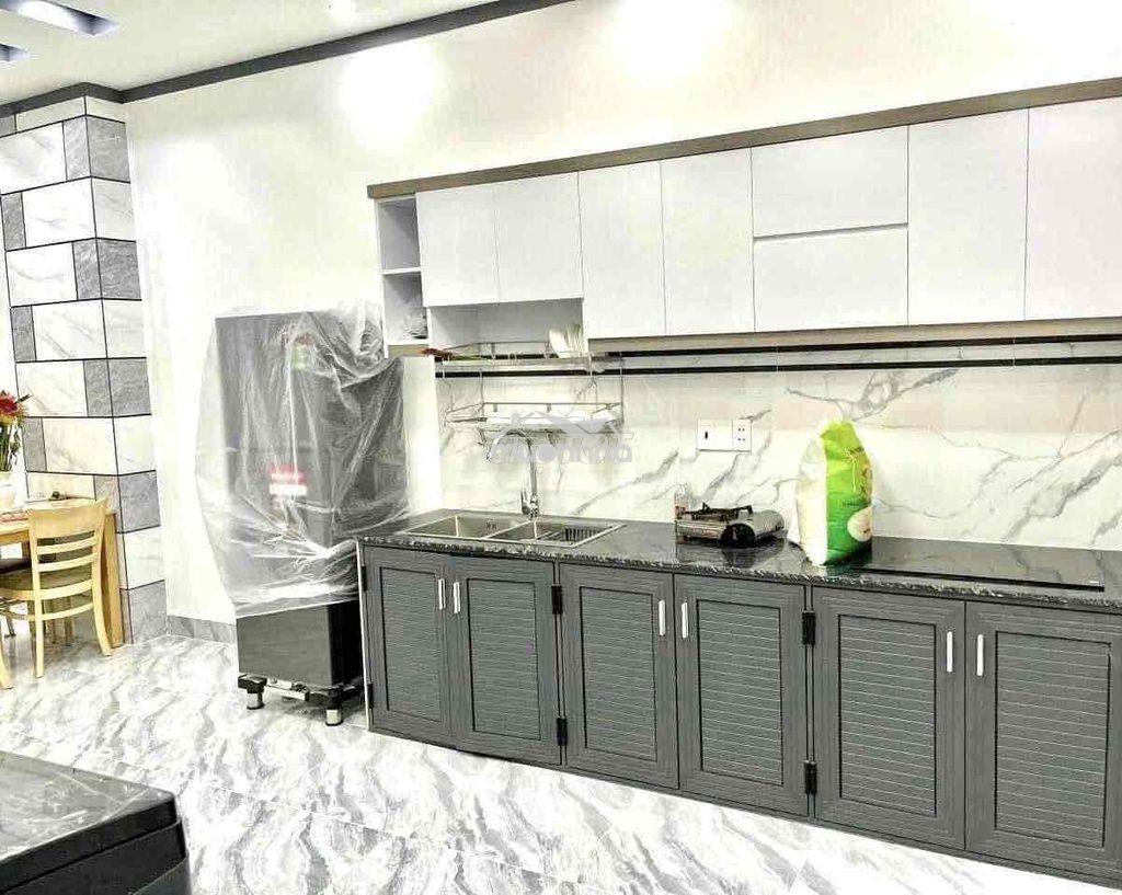 Cho thuê nhà trệt lầu sân ô tô đầy đủ nội thất ngay chợ phú hoà - 3