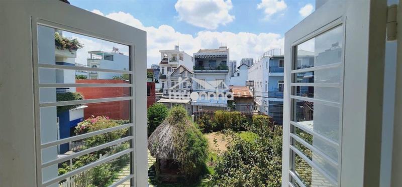 Nhà 100m2 sân vườn xe hơi tránh nhau đường 37 giao đường hiệp bình 4pn