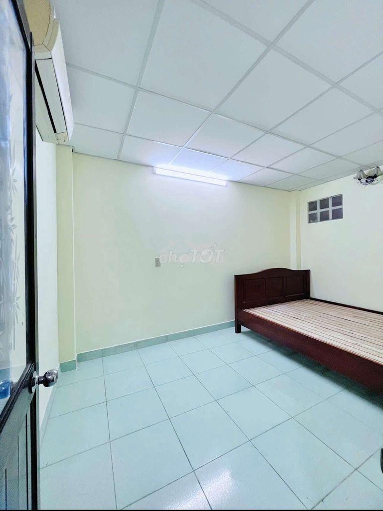 Cho thuê nhà nguyên căn hẻm lâm vân bền, gần lotte mart - 4