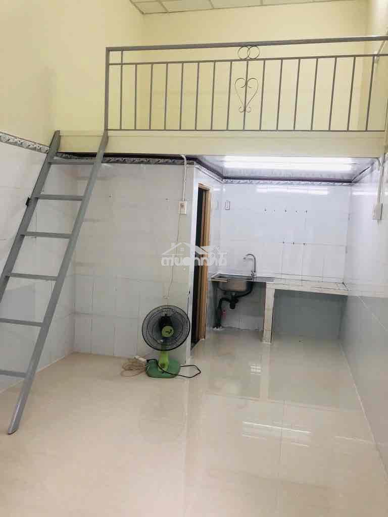 Siêu rẻ - ht45 - q12 - 15tr/t - 4,5x17 - 2 tầng - hơn 3 tỷ - 3