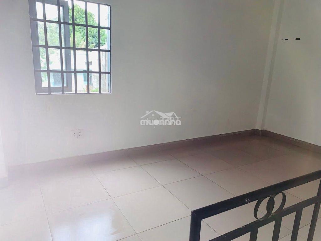 Bán nhà cấp 4 gác lửng giá rẻ gần chợ tân long - dĩ an  - 3