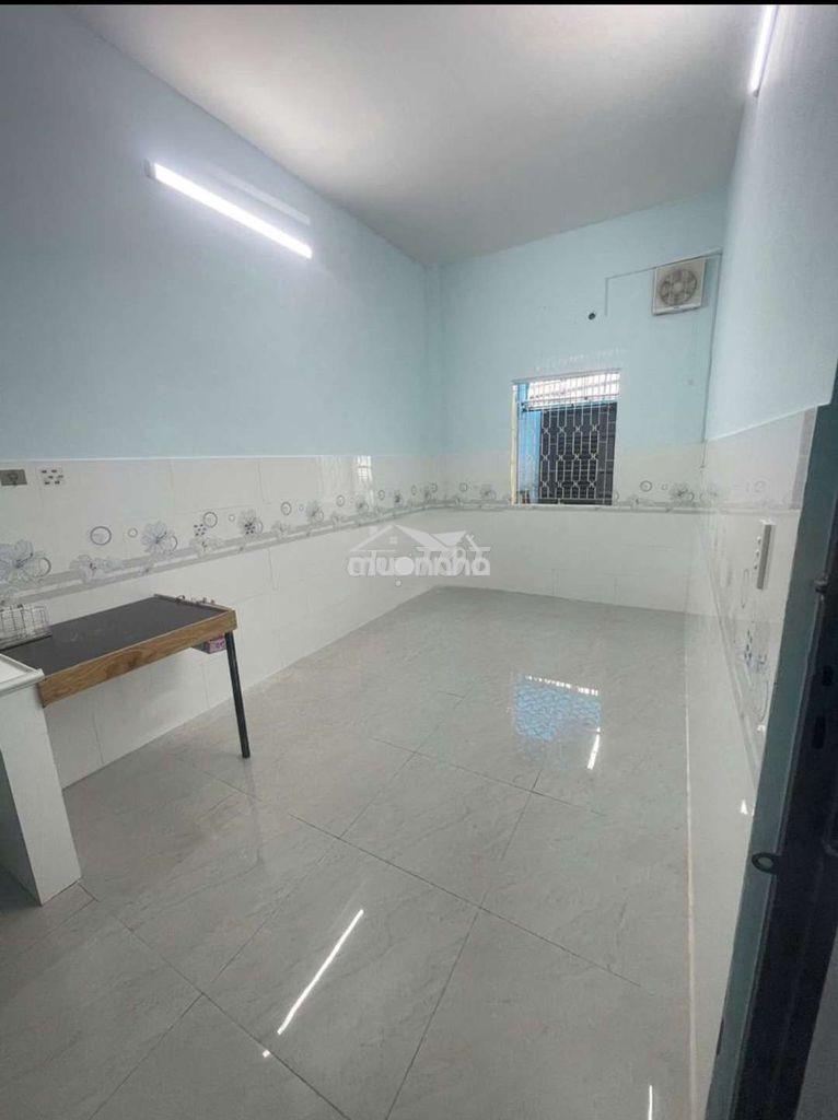 Cho thuê nhà trệt, đường ung văn khiêm, phường 25. quận bình thạnh - 2