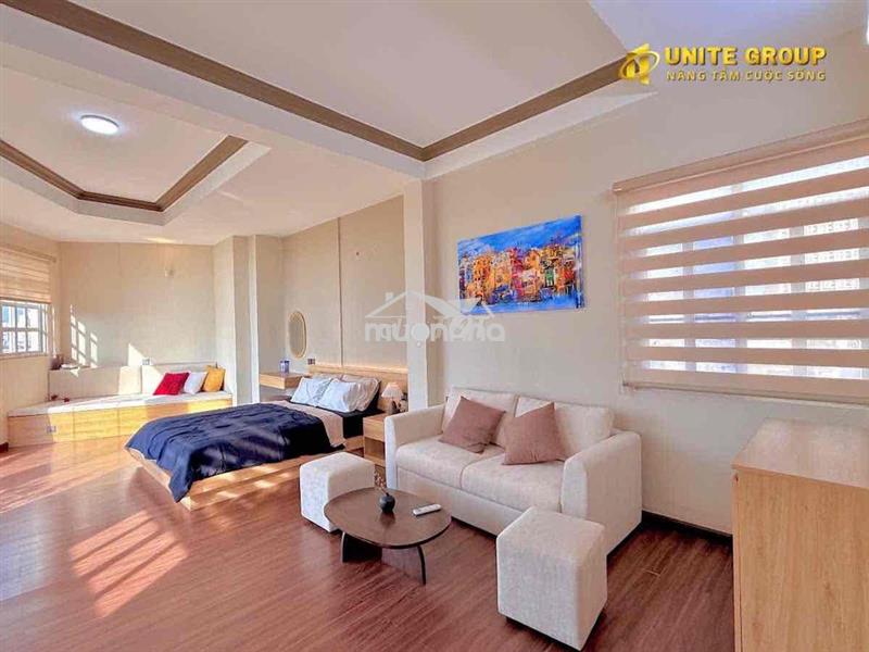 Penthouse trung tâm quận 1, view triệu đô , full nội thất xịn