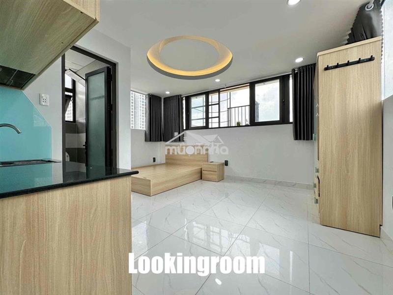Studio 35m2 full nội thất cửa sổ trời thoáng vị trí đẹp gần cv đầm sen