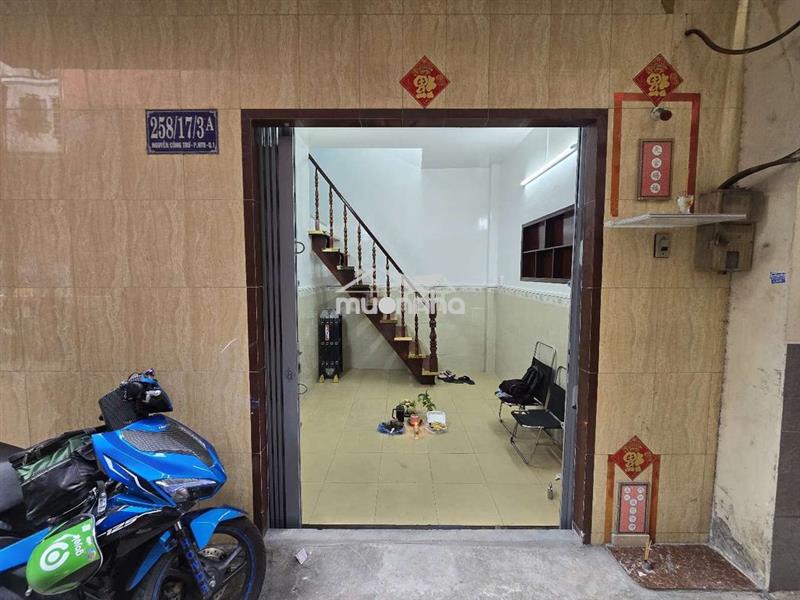 Nhà ở trung tâm hcm, 3 tầng, đường nguyễn công trứ, quận 1