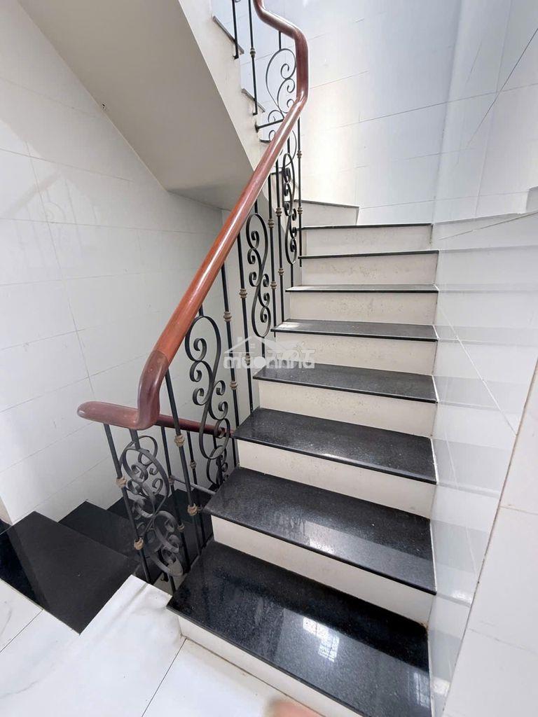 Nhà 6 tâng ,66m2 hẽm 5m ô tô thái phiên q11 - dòng tiền 25tr, 11,8 tỷ - 4