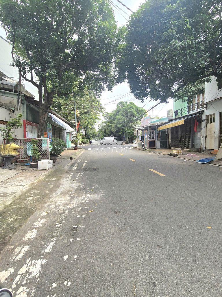 Cho thuê nguyên căn mặt tiền 4 dài 20m nhà 1 lầu 3pn - 3