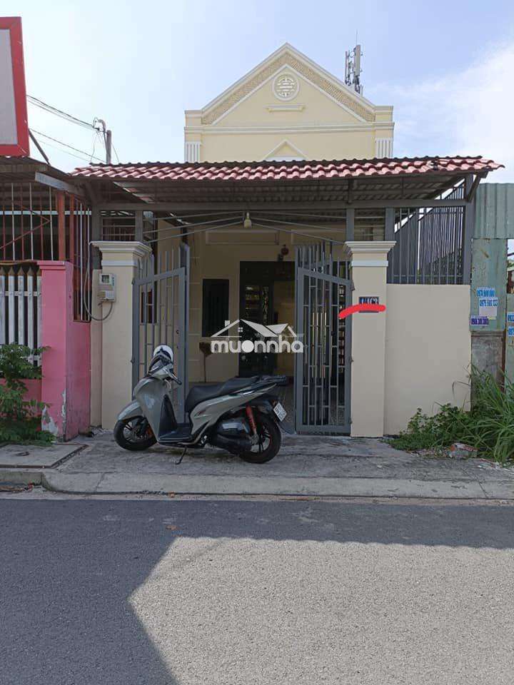 Chủ chuyển về quê nên để lại nhà 200m2 ở đ suối sâu , giá 800tr , shr. - 4