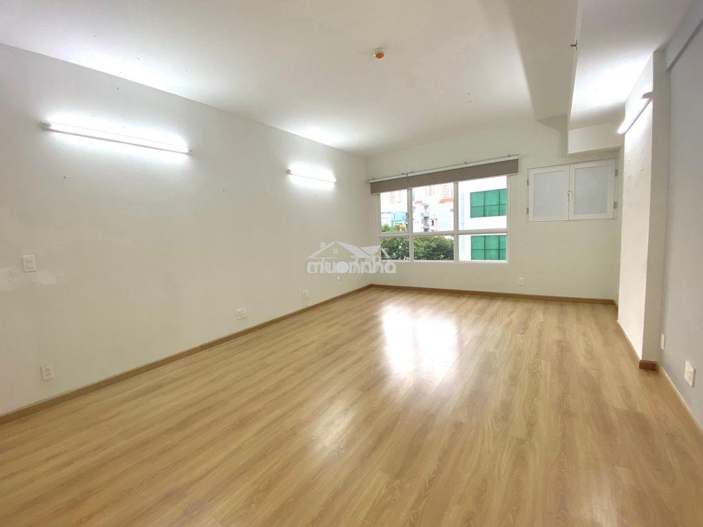 Bán charmington 40m2- 2ty150 bao sang tên có sẵn hđt 11 triệu - 4