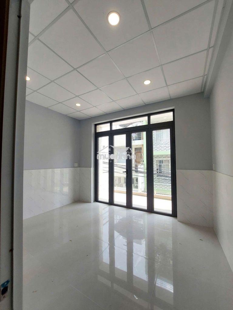 Nhà mới 3 tầng, ngay giáo xứ phú bình - 4