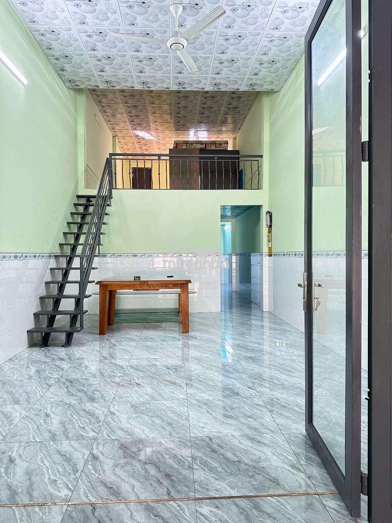 Cho thuê nhà 120m2 sân rộng gần mptv - 4