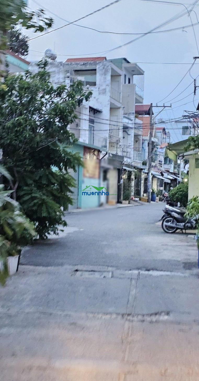 Nhà 2 tầng, 80m², ngang 9x12m, hẻm ô tô thông, chỉ 4,8 tỷ - 2