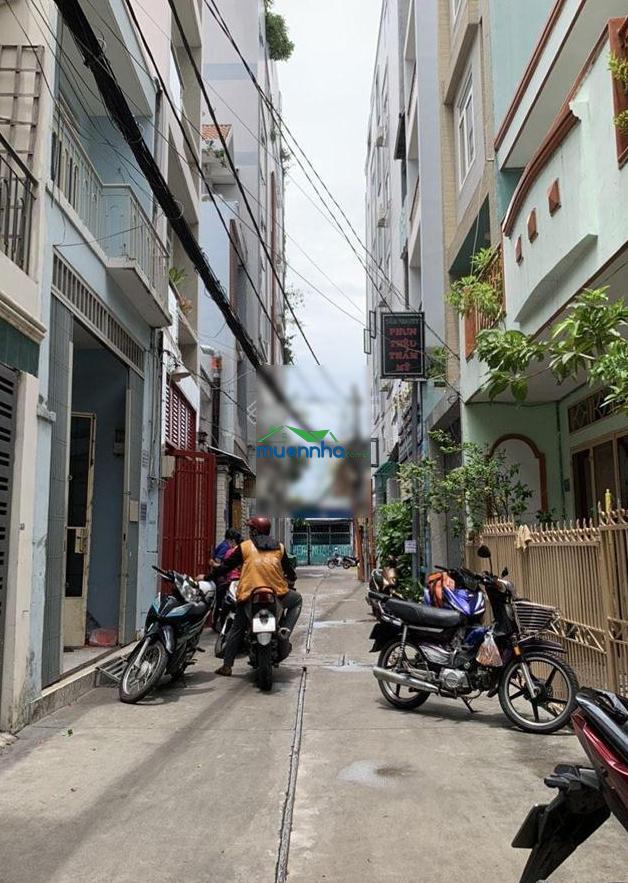 Sát mặt tiền bán nhà nơ trang long, 4x15m, lửng 2 lầu không cần sửa chữa - 3