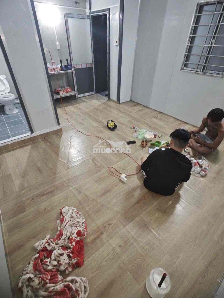 Mình cần pass lại phòng trọ ngay ngã tư miếu ông cù
