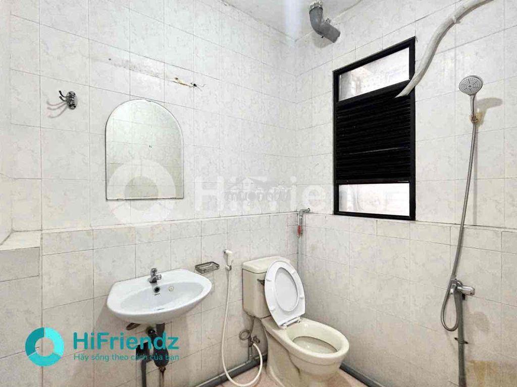 Chính chủ cho thuê phòng 2pn q.11 cư xá bình thới nt giá 4,4tr ạ lh e - 3