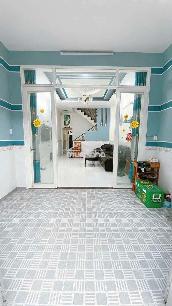 Bán  nhà gò dầu - hẻm ôtô thông - 4.4x16m - 3tầng btct, 3pn giá 6.x tỷ - 2