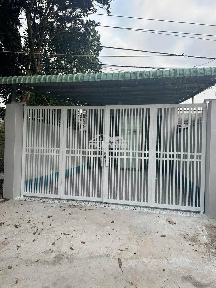 Bán gấp căn nhà ở 1/ nguyễn thị rành- trung lập hạ 101m2 shr giá 790tr