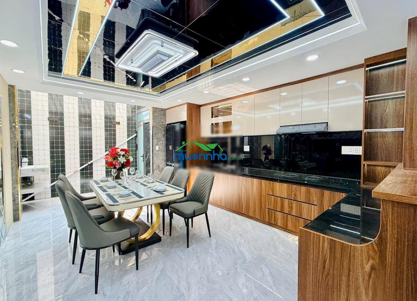 Giá cực tốt. nhà xây mới 1 lửng 3 lầu full nt vip - ngay ngã tư ga - 4m x 16m - hẻm 10m, vị trí đẹp - 4