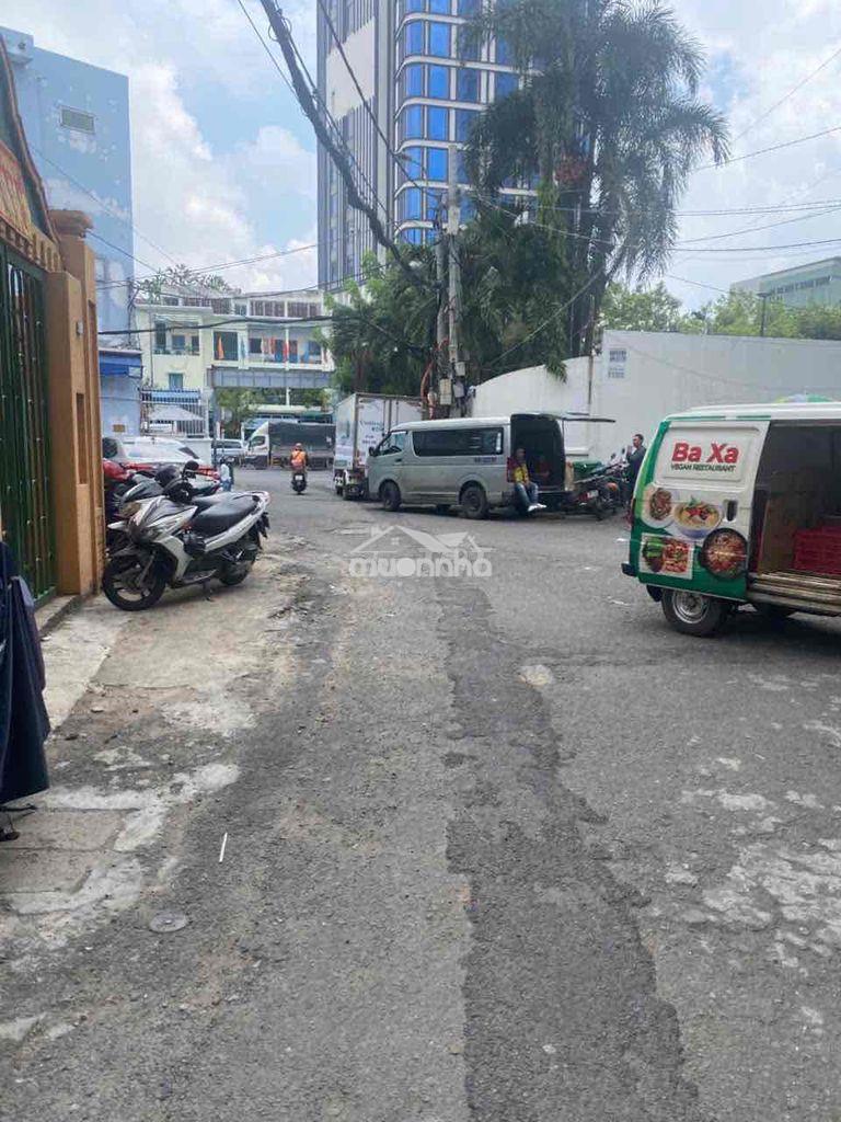 NHÀ THUÊ NGUYỄN VĂN TRỖI HXT 3PN 3WC