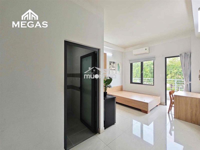 Phòng studio bancol thoáng, ngay lotte mart, đh rmit, đh tdtu quận 7