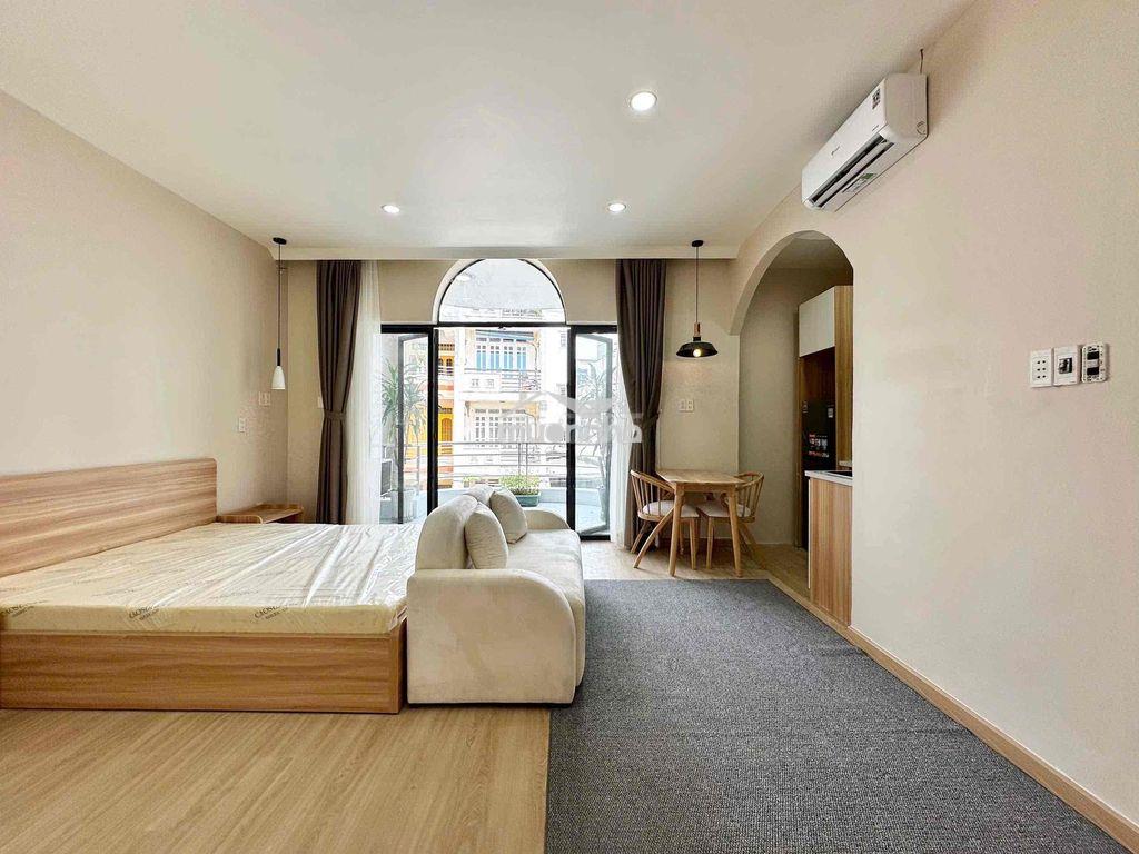 Penthouse mới xây cực rộng ban công view kính có máy giặt kế đầm sen - 2