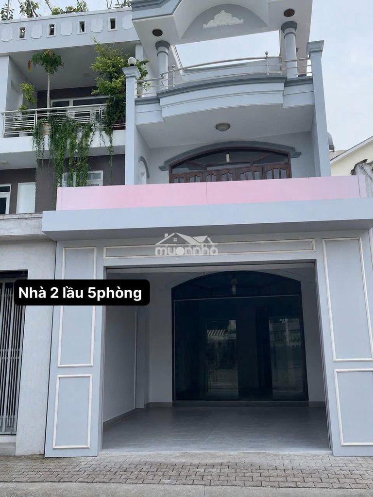 ✅✅ Cho thuê nhà mới 2 lầu sầm uất sát ngã tư thủ đức