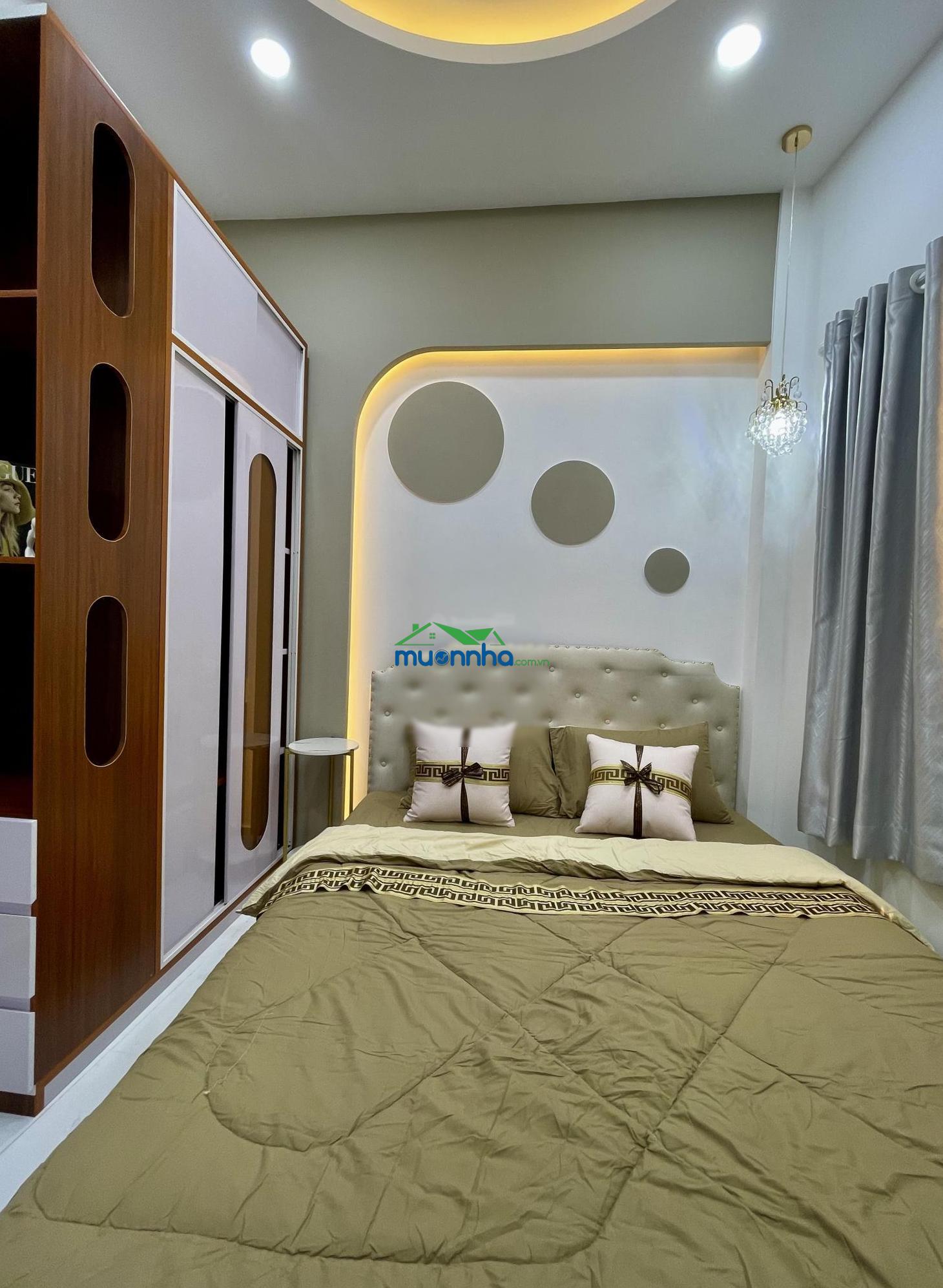 Vip khu phan xích long p. cầu kiệu - 4 tầng 5pn lớn - 33.3m2 nở hậu - mới, shr, cc - 8.2 tỷ tl - 3