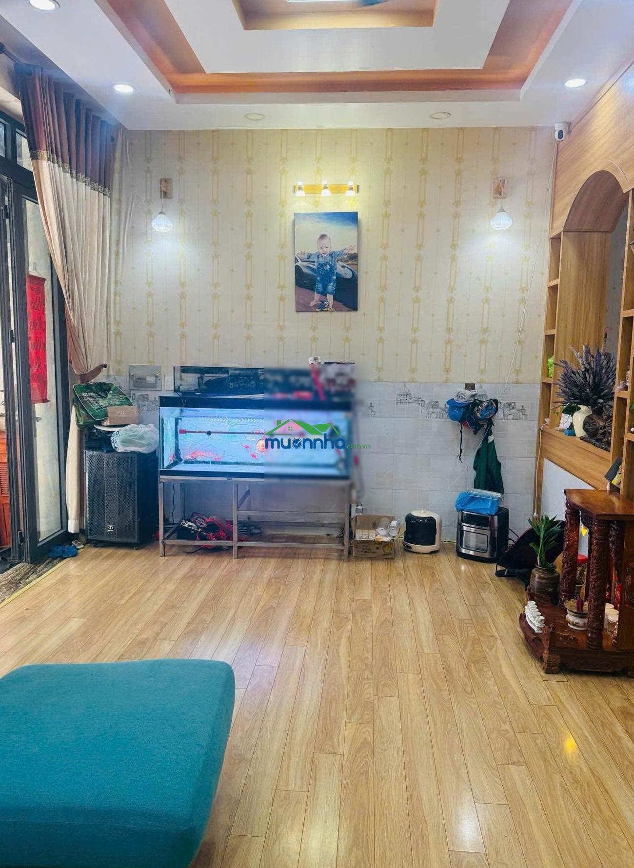 Gấp bán! nhà 3 tầng- đình phong phú - 80m2 - ngang 6,6 - nhỉnh 7 tỷ.