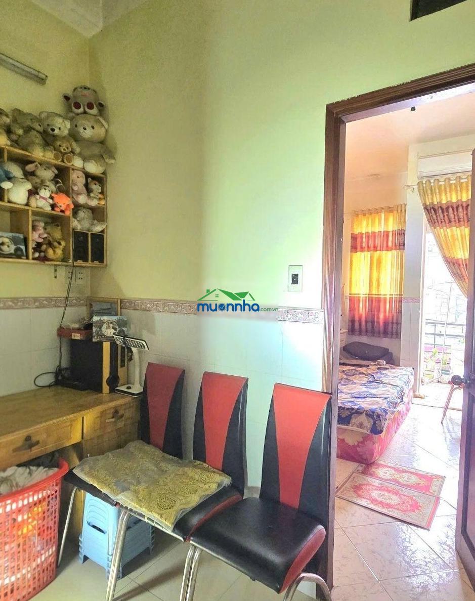 Hẻm 1 sẹc dạ nam, quận 8, cạnh chợ rạch ông, 3 tầng, ngang lớn 6.5m, nhỉnh 6 tỷ - 2