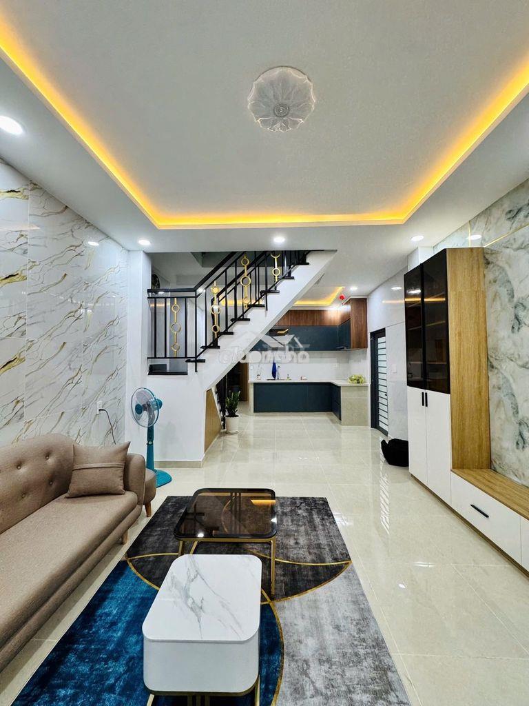 Bán nhà trần quốc thảo cạnh lê văn sỹ quận 3