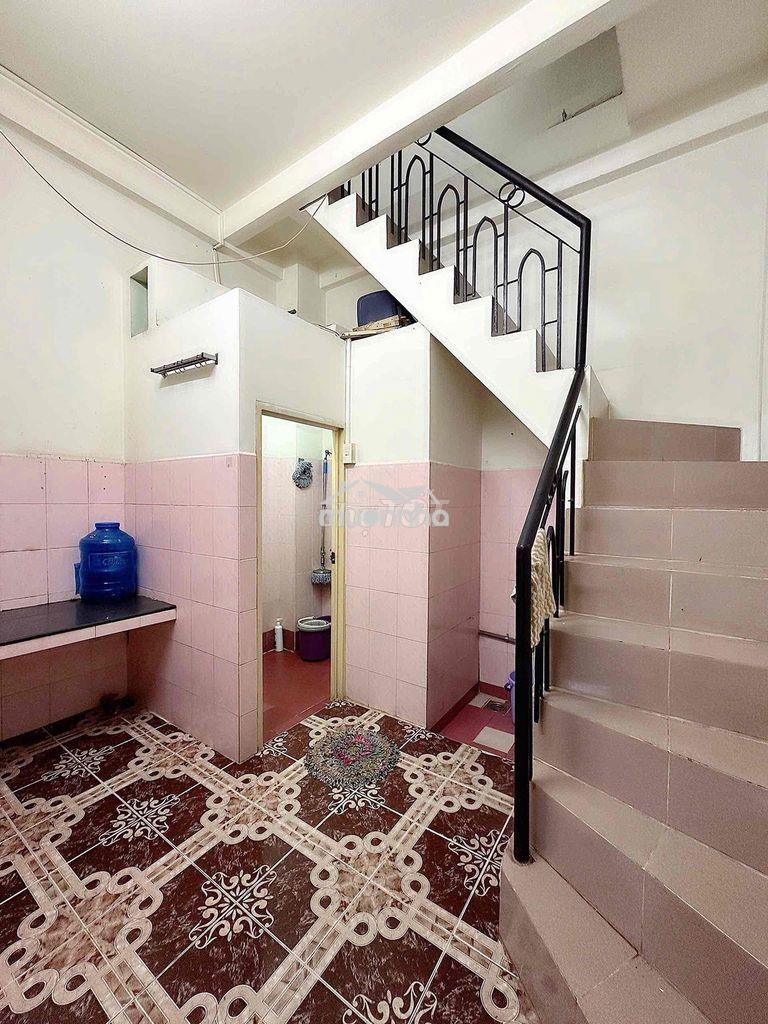 Nhà hxh đất thánh phường 6 tân bình, 3.7x11m, 2 lầu, 2pn 2wc giá 11tr - 3