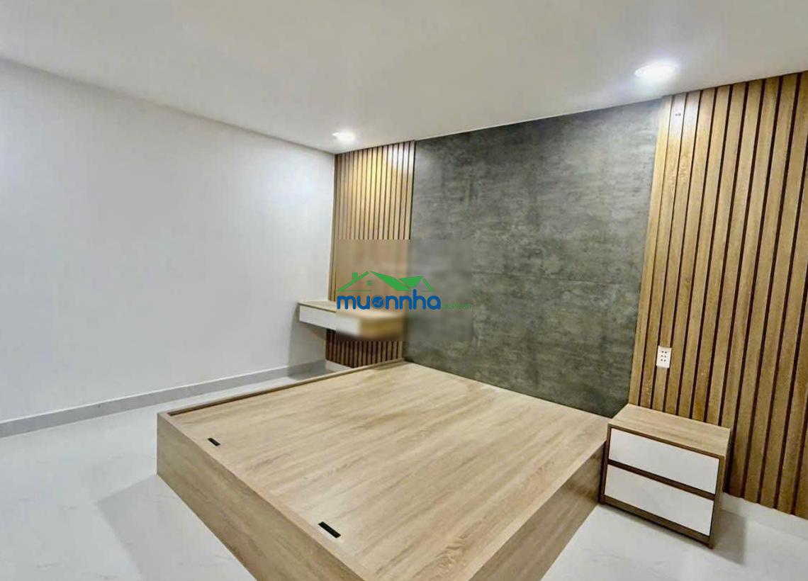 Bán nhà đẹp mtnb đường thông 10m cư xá phú lâm c - 4 x 19m 2 tầng, thông khu tên lửa - 4
