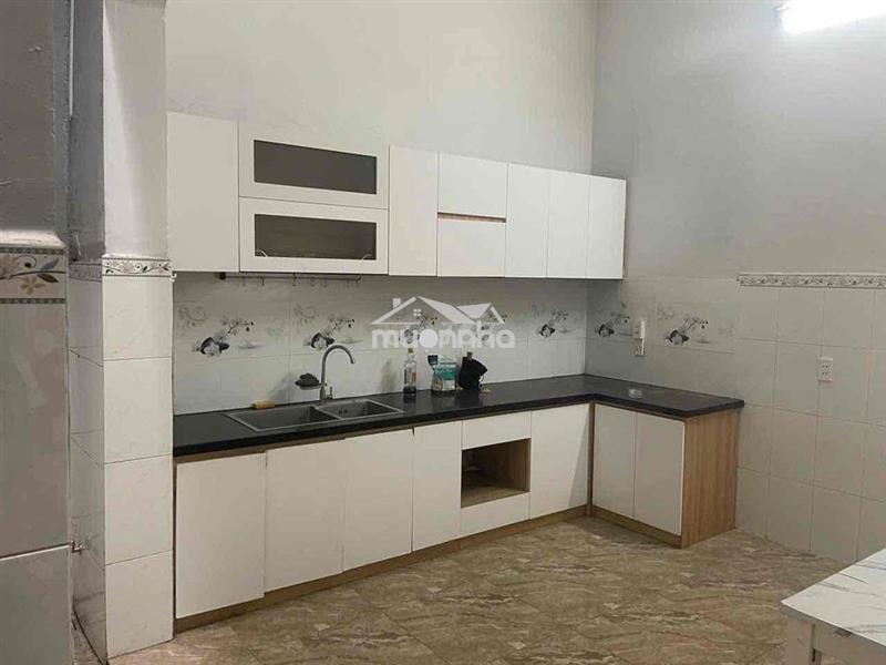 Bán njaf măt bằng kinh doanh